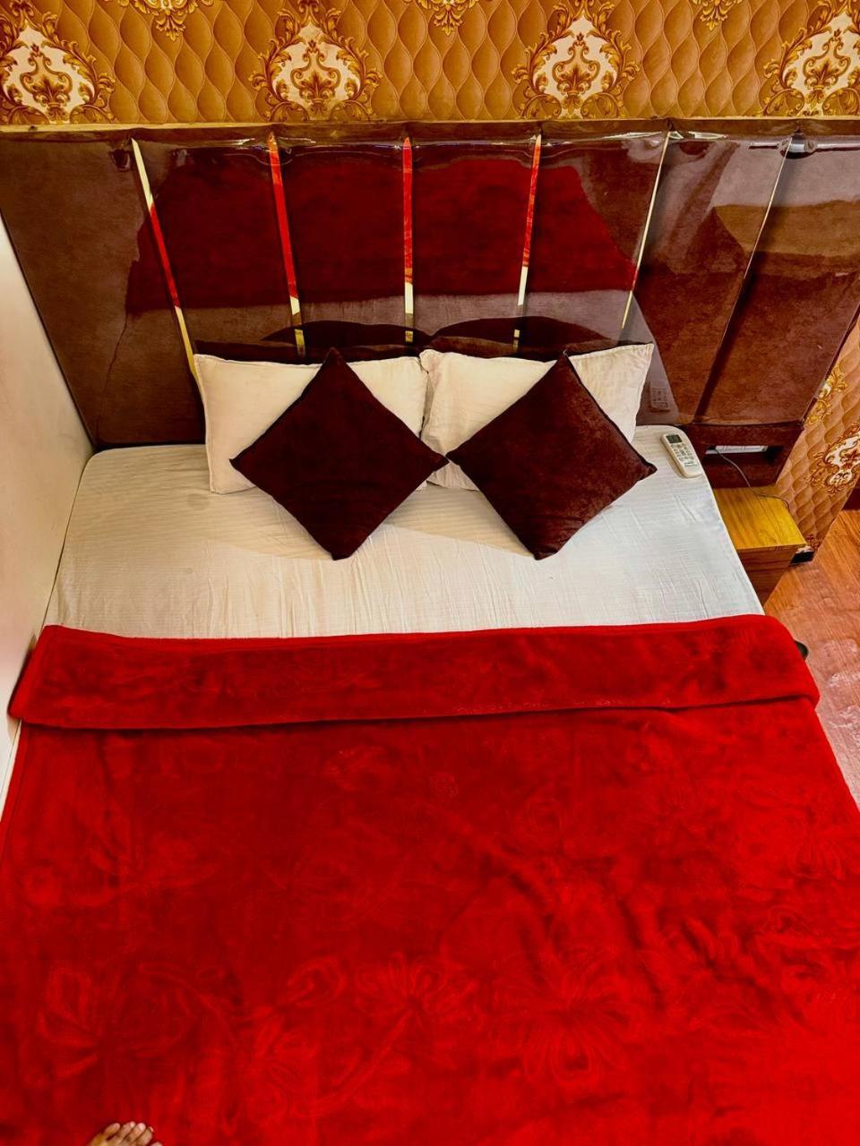 U2 Hotel Wizard Palace Aurangabad  Zewnętrze zdjęcie